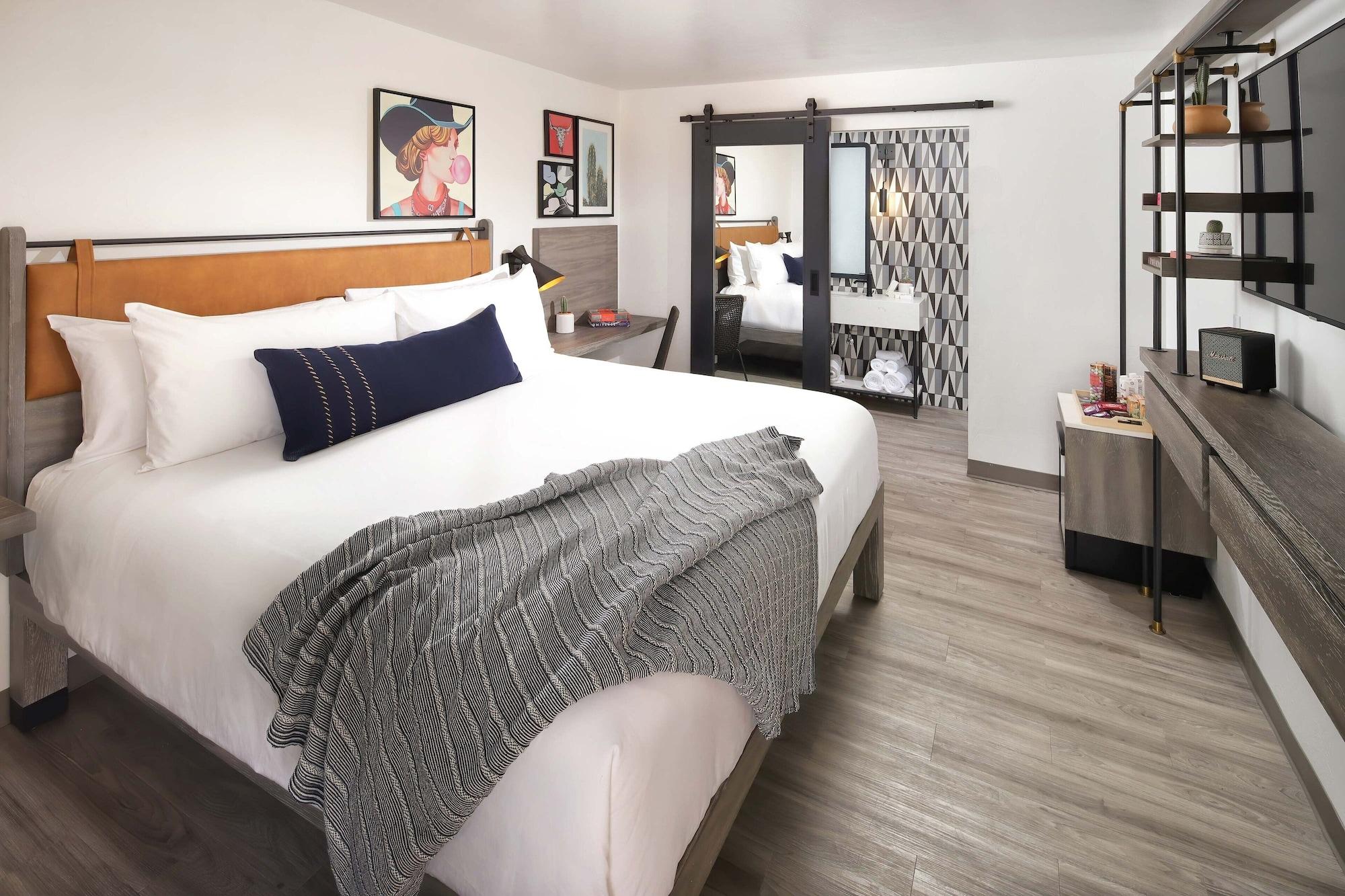 Voco The Tuxon By Ihg Hotel 4*